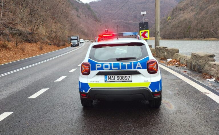 Sofer reinut pe Valea Oltului cu permis anulat