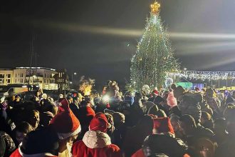 Targ de Craciun la Cisndie Orlan Facem unul si in Arhitectilor
