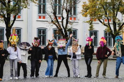 Teatrul Gong Sibiu aduce magia transformarii artistice