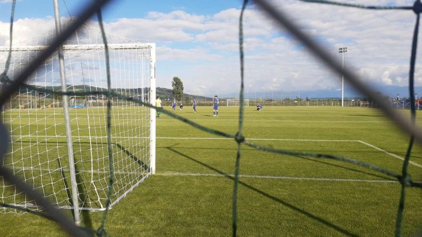 Vestiare moderne la noua baza sportiva din Sibiu