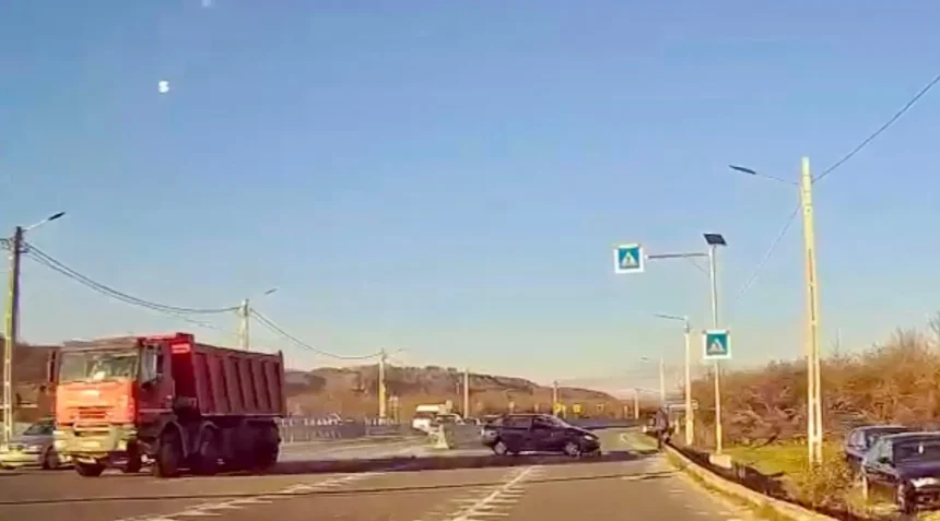 sibianca ucisa de camion pe trecerea de pietoni