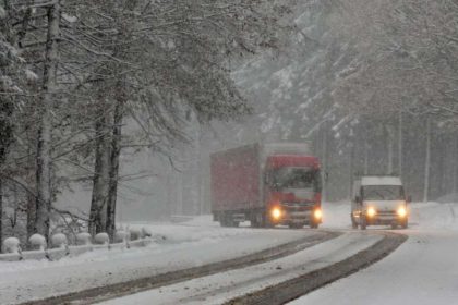 Atentie soferi Viscol si vant in Carpati