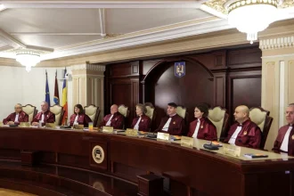 CCR a amanat decizia despre pensiile magistratilor pentru anul viitor