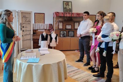 Cadou de 1500 de lei pentru tinerii casatoriti la Turnu Rosu