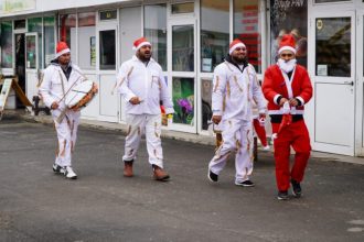 Colindatorii de import au ajuns la Sibiu