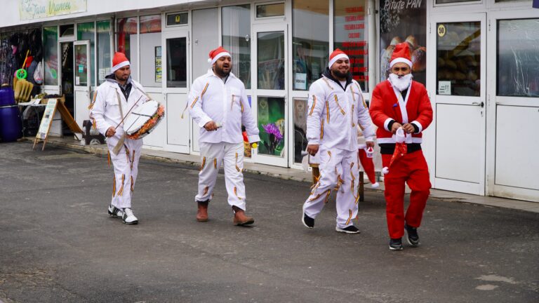 Colindatorii de import au ajuns la Sibiu