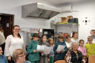 Colinde si vizite la Centrul Social Sfanta Treime Sibiu