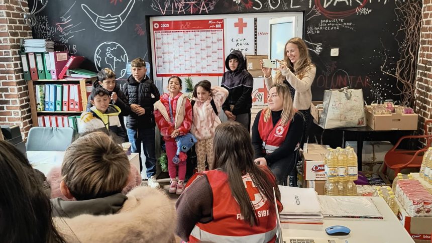 Crucea Rosie Sibiu a adus bucurie 200 copii