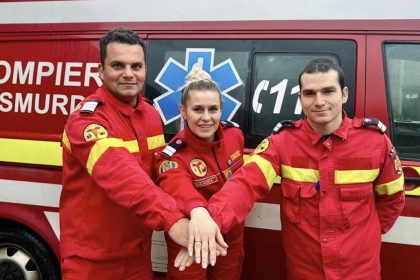 Cursa contracronometru noaptea 3 salvatori SMURD Sibiu au salvat o mama si un nou nascut