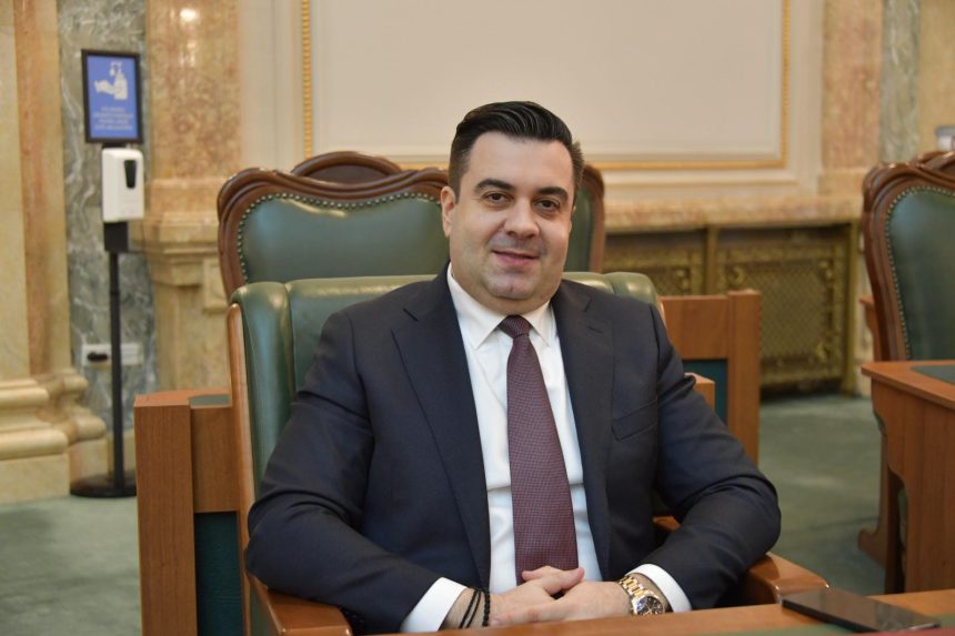 DNA il reine pe fostul ministru Rzvan Cuc pentru mit