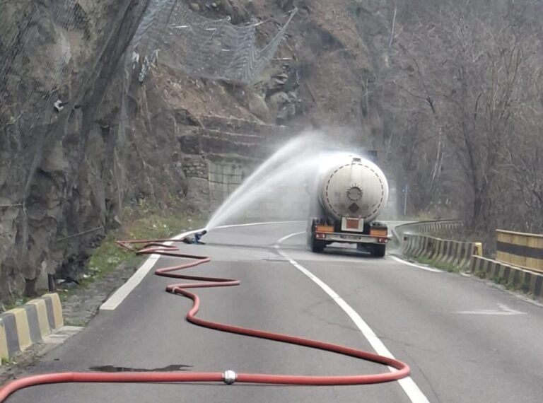 Desfasurare impresionanta de forte pe Valea Oltului