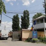 Doi politisti retinuti pentru droguri si telefoane in penitenciar