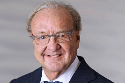 Doliu la Liverpool a decedat Tom Hicks