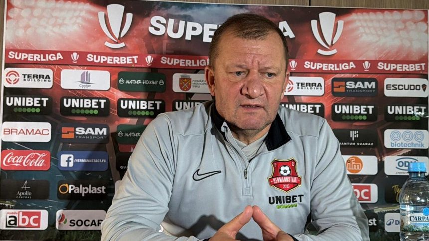 Dorinel Munteanu a discutat cu jucatorii Sibiului