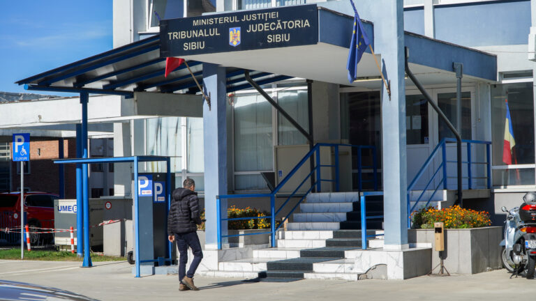 Doua femei retinute pentru omor calificat inclusiv o asistenta