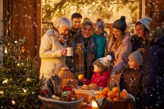 Eveniment caritabil in cartierul Arhitectilor strangere de haine jucarii si alimente pentru copii nevoiasi