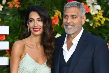 George Clooney si familia au obtinut cetatenia franceza