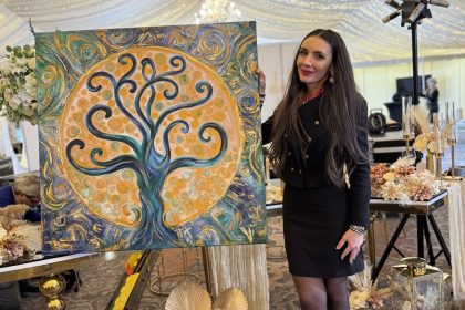 Invitatie la Fiat Lux expozitia care aduce lumina