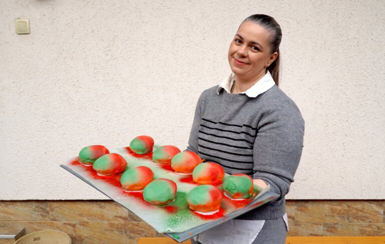 La Silvana Bakery coada urias la deschidere in Sibiu Prajiturile epuizate in mai putin de o ora