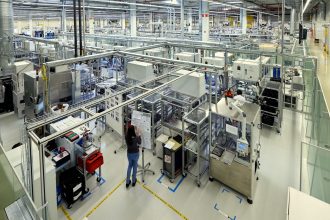 O mare companie restructureaza masiv in Romania