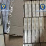 Peste 1 2 milioane de tigari de contrabanda descoperite intr un TIR pe DN7 la Boita