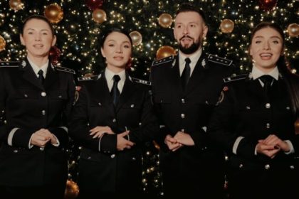 Politistii din Sibiu au colindat cu emotie video