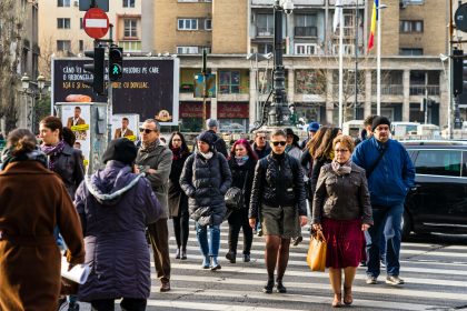 Presiune mare pe Guvern sindicatele cer salariu minim de 4350 lei