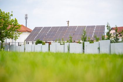 Primaria Sibiu monteaza panouri fotovoltaice pe 10 cladiri