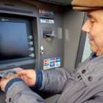 Programul bancilor de Cracun si Anul Nou