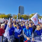 Protest mare la Cotroceni 4 confederatii cer medierea lui Nicusor Dan