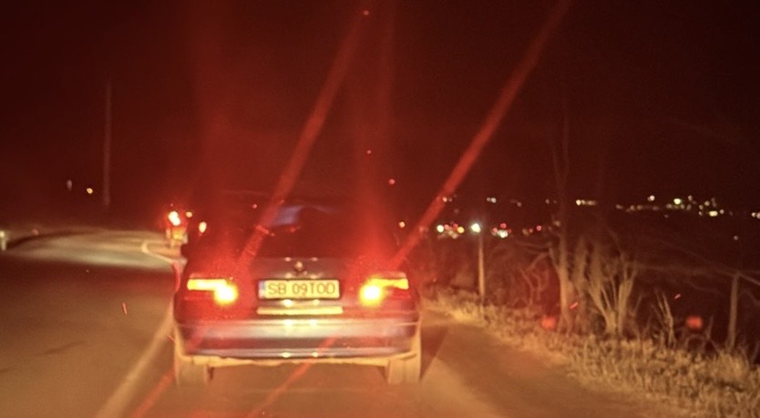 Trafic la greu pe Dealul Daii doua masini distruse de Craciun