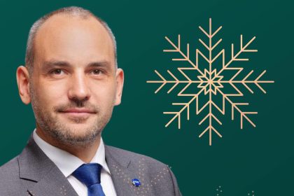 Urari de Cracun de la deputatul Adrian Echert