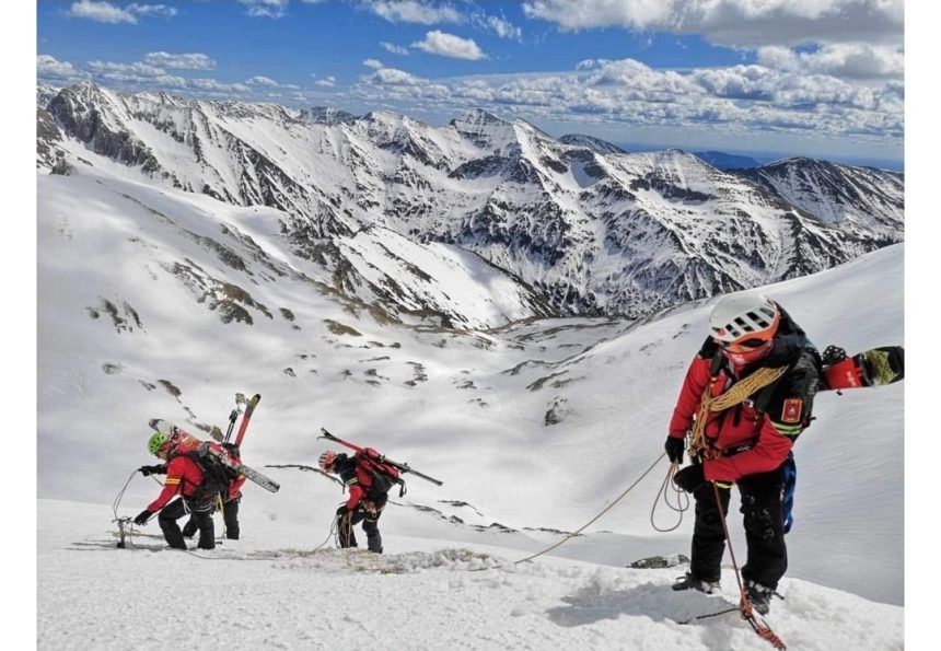risc ridicat de avalanse in muntii fagaras