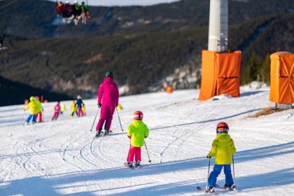 A fost anuntata data vacantei de schi pentru elevii din judetul Sibiu