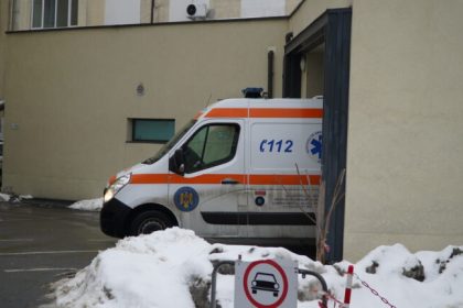 Adolescent accidentat de o masina pe o strada din Sibiu