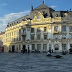 Artisti de top din Iasi expun la Primaria Sibiu