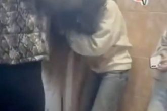 Cazul elevei agresate la Scoala 21 din Sibiu politia a demarat o ancheta penala