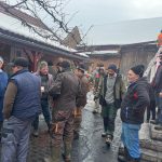 Comunitatea din Orlat s a mobilizat pentru familia ramasa fara locuinta Primarul Intentionam sa refacem acoperisul