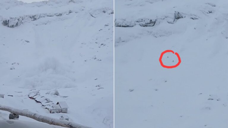 Doi turisti aproape spulberati de avalanse la Balea Lac