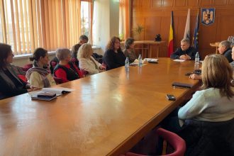 Intalnire la Primaria Medias pentru sustinerea persoanelor cu dizabilitati in contextul noilor impozite