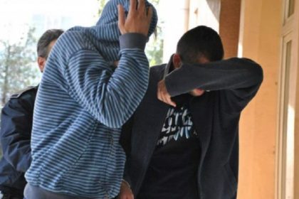 Nu scapa de arest barbatii din Blajel acuzati de omor raman in inchisoare