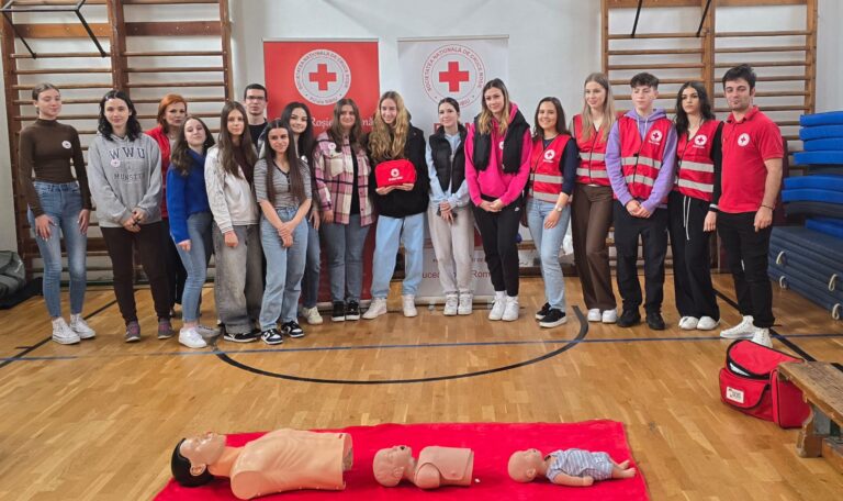 Peste 1500 de sibieni au invatat cum sa salveze o viata in cazul unui accident sau al unei situatii de urgenta