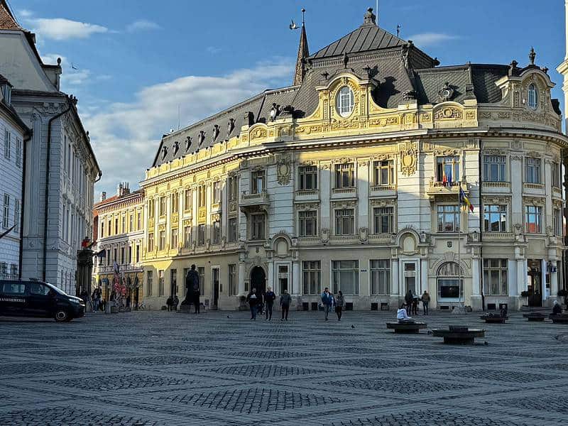 Se modifica regulile de finantare pe Agendele Primariei beneficiarii trebuie sa contribuie cu sume mai mari