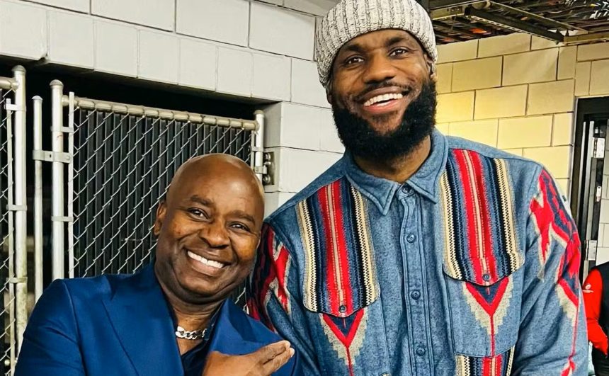 designer american celebru jefuit la nisa bijuterii furate de 1 milion dolari