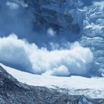 risc de avalanse in fagaras si bucegi zapada de 50 cm