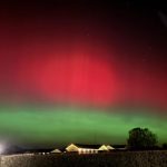 spectacol rar pe cerul din sibiu aurora boreala surprinsa in turnisor video