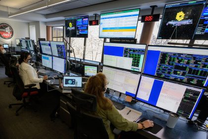 telescopul james webb a descoperit o anomalie cosmica