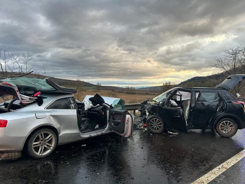 Adolescenta ranita in accidentul mortal de la Agurbiciu se afla in stare grava a fost transferata la Spitalul Judecean