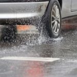 Ceata pe mai multe drumuri din tara In judetul Sibiu carosabilul este umed dar vizibilitatea este buna