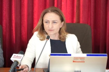 Daniela Cimpean dupa intalnirile cu Ministrul Sanatatii referitoare la noul spital judetean Am iesit din birou plangand